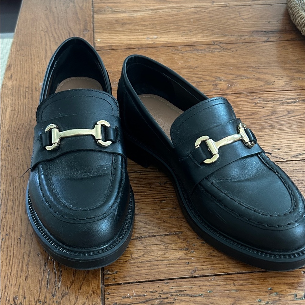 Blondo Black Leather Loafers with Gold Buckle